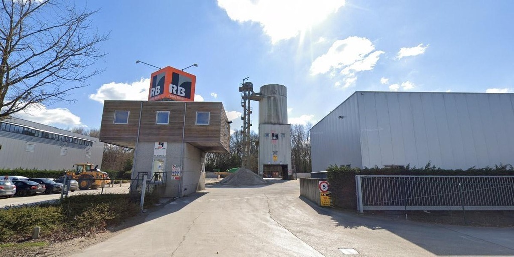 Ready Beton, betoncentrale in Rotselaar